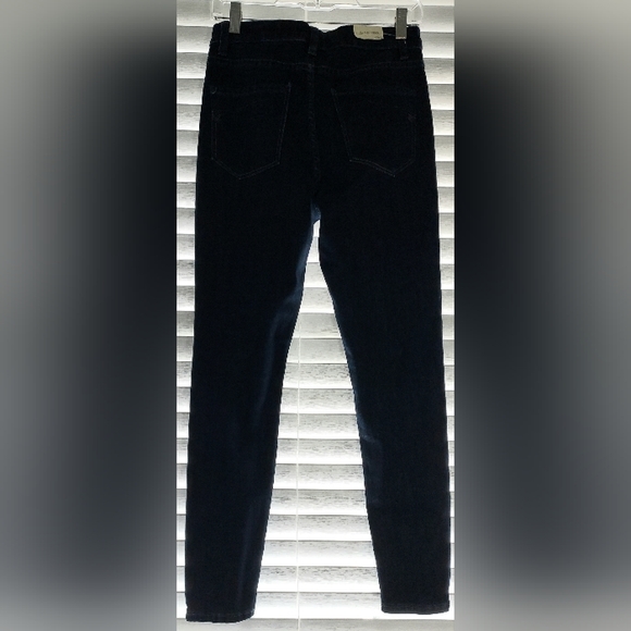 Banjara Dark Wash Sky High Skinny Distressed Jeans NWT - Picture 7 of 9